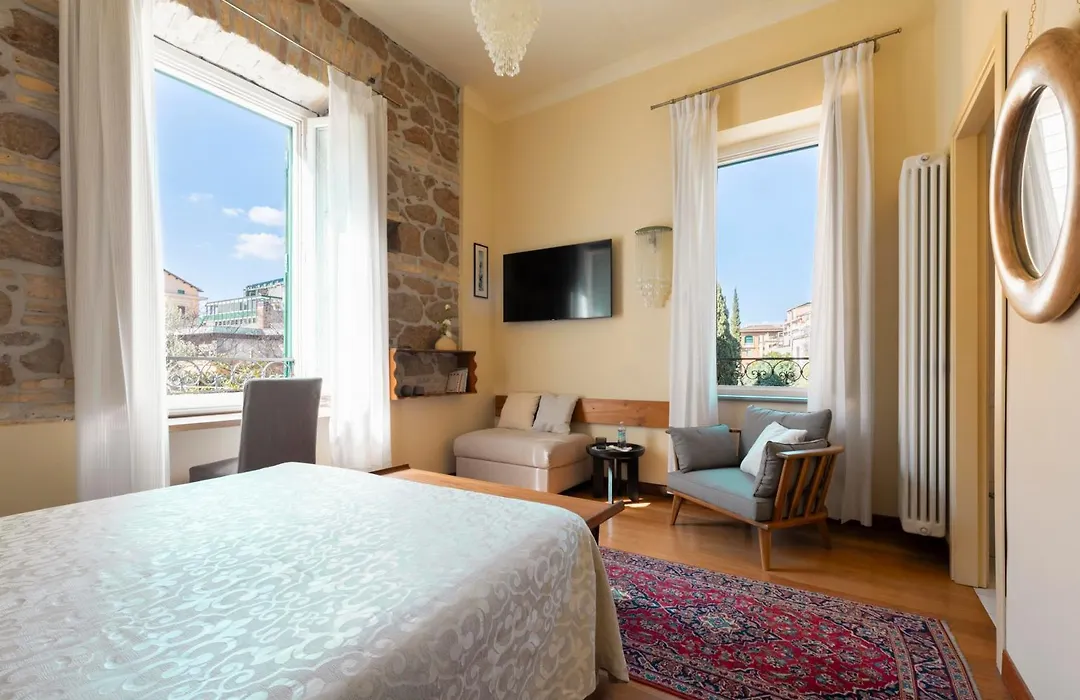 Palm Gallery Hotel-1